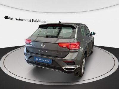 Auto Volkswagen T-Roc t-roc 15 tsi Style dsg usata in vendita presso Autocentri Balduina a 23.900€ - foto numero 4