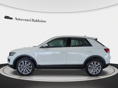Auto Volkswagen T-Roc t-roc 15 tsi Advanced usata in vendita presso Autocentri Balduina a 25.500€ - foto numero 3