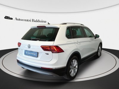 Auto Volkswagen Tiguan tiguan 20 tdi Executive 150cv dsg usata in vendita presso Autocentri Balduina a 21.900€ - foto numero 4